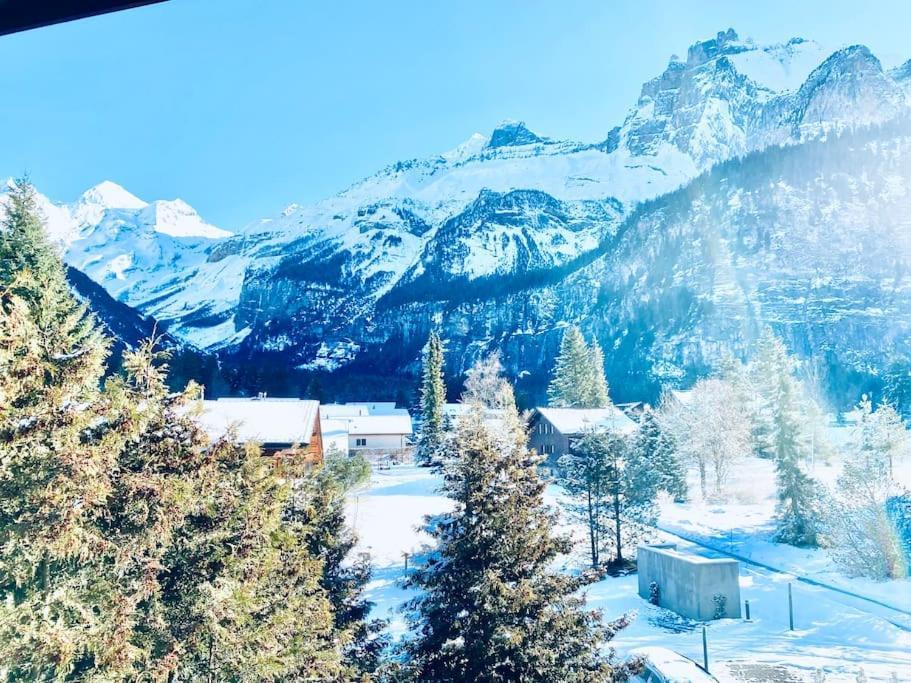 Bellevue & Classy Mountain View Apartment Kandersteg Exterior foto