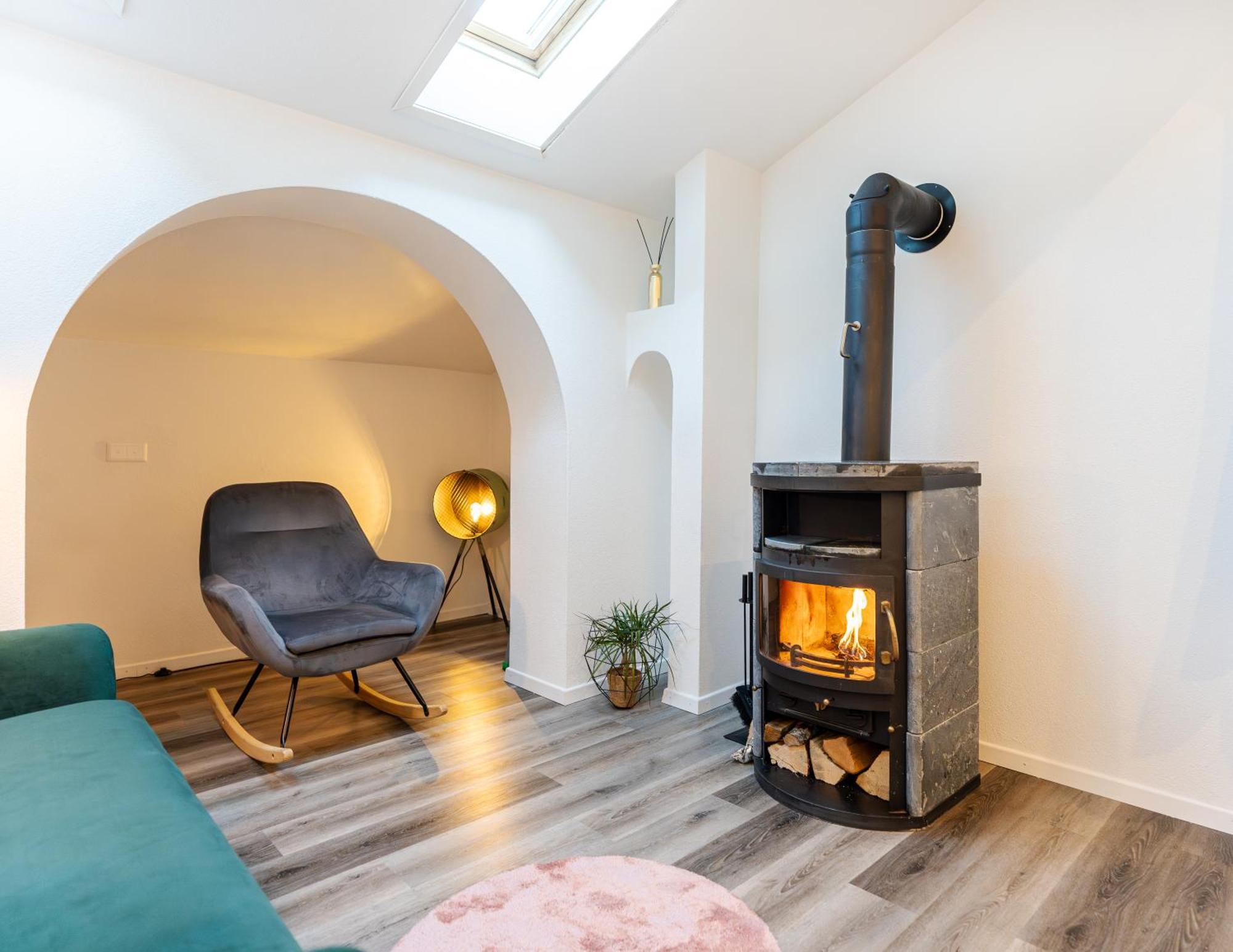 Bellevue & Classy Mountain View Apartment Kandersteg Exterior foto