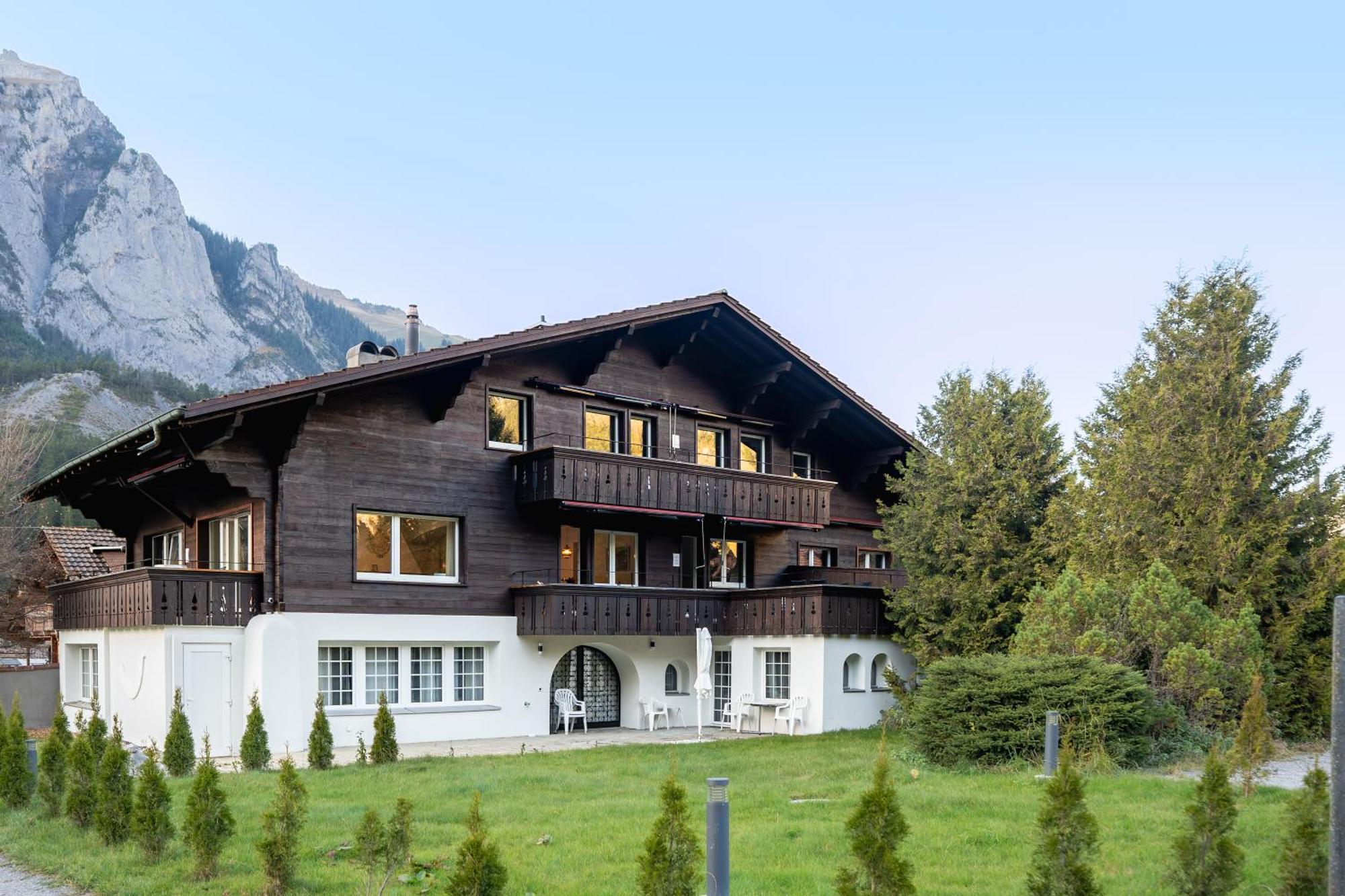 Bellevue & Classy Mountain View Apartment Kandersteg Exterior foto